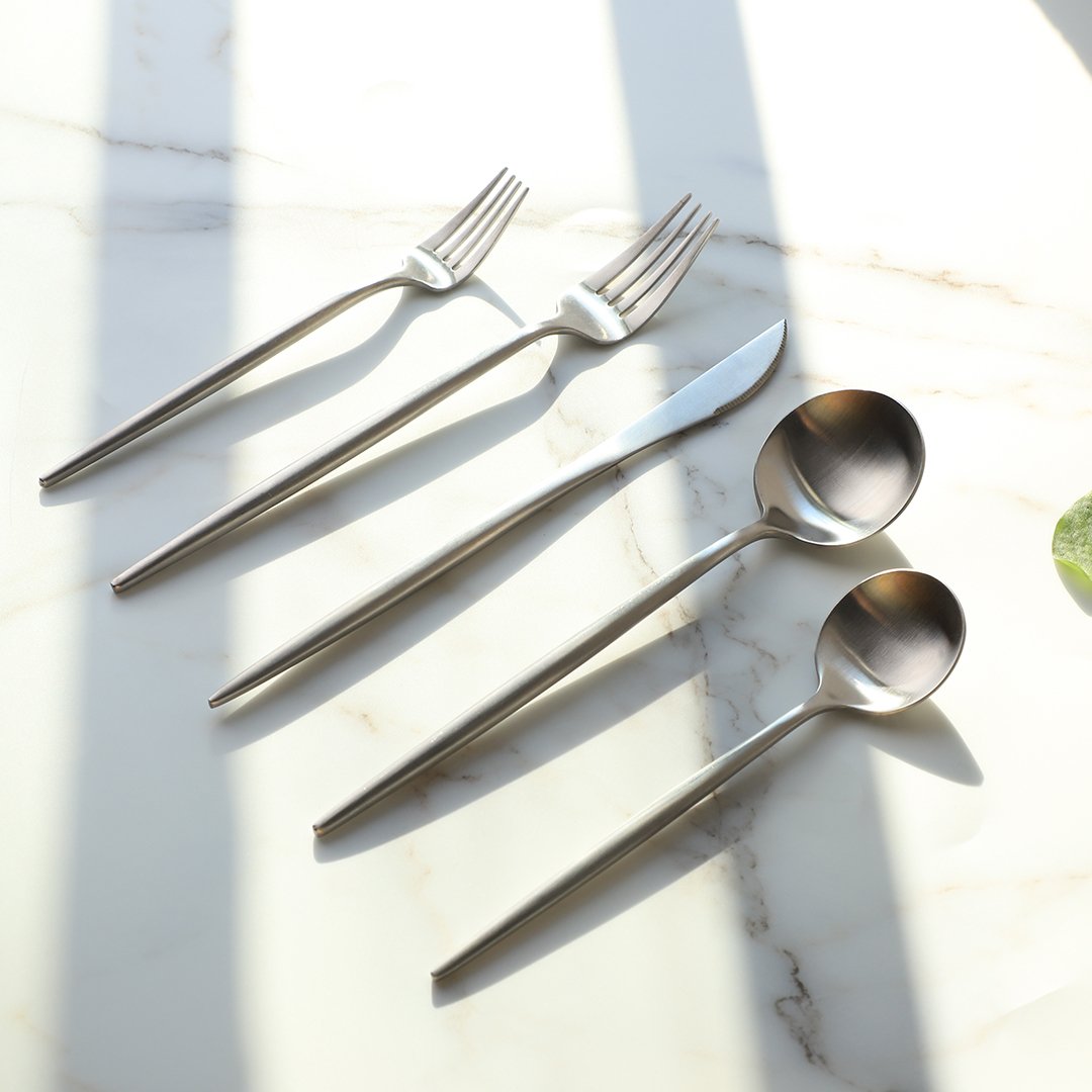 Minimalist Flatware-JAZZUP